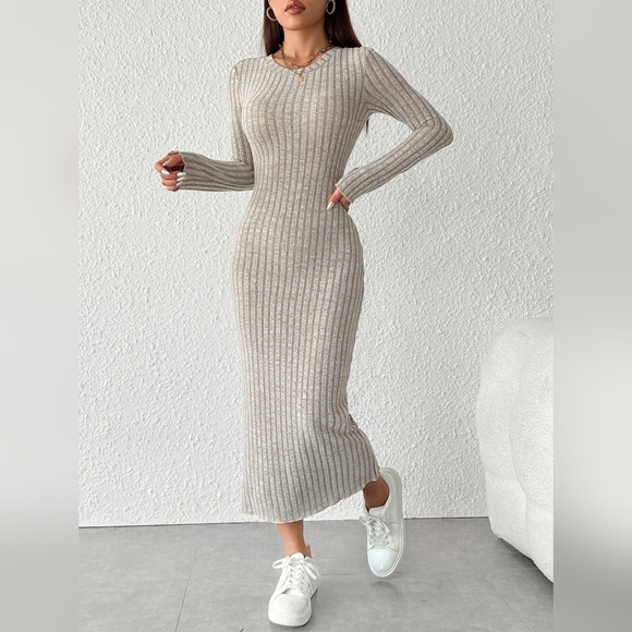 Dresses & Skirts - Solid Color Long Sleeve Dress